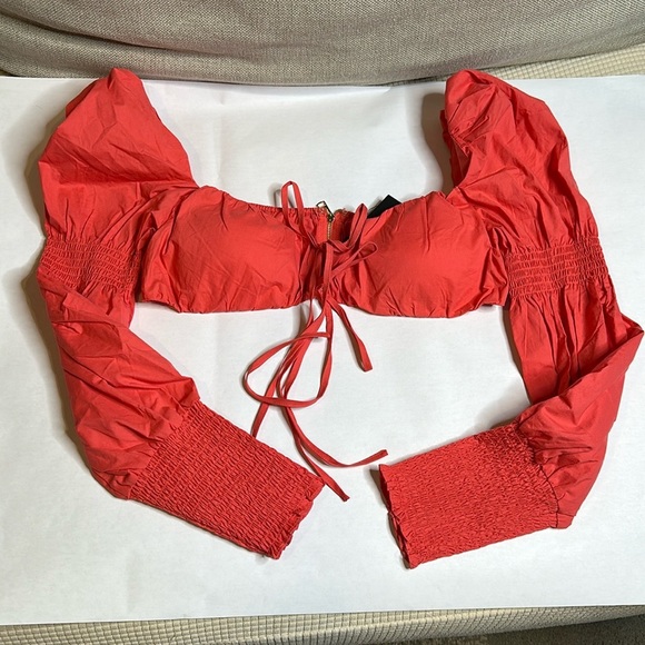 NWT! Gotta Have you Coral Large crop top - Picture 2 of 8